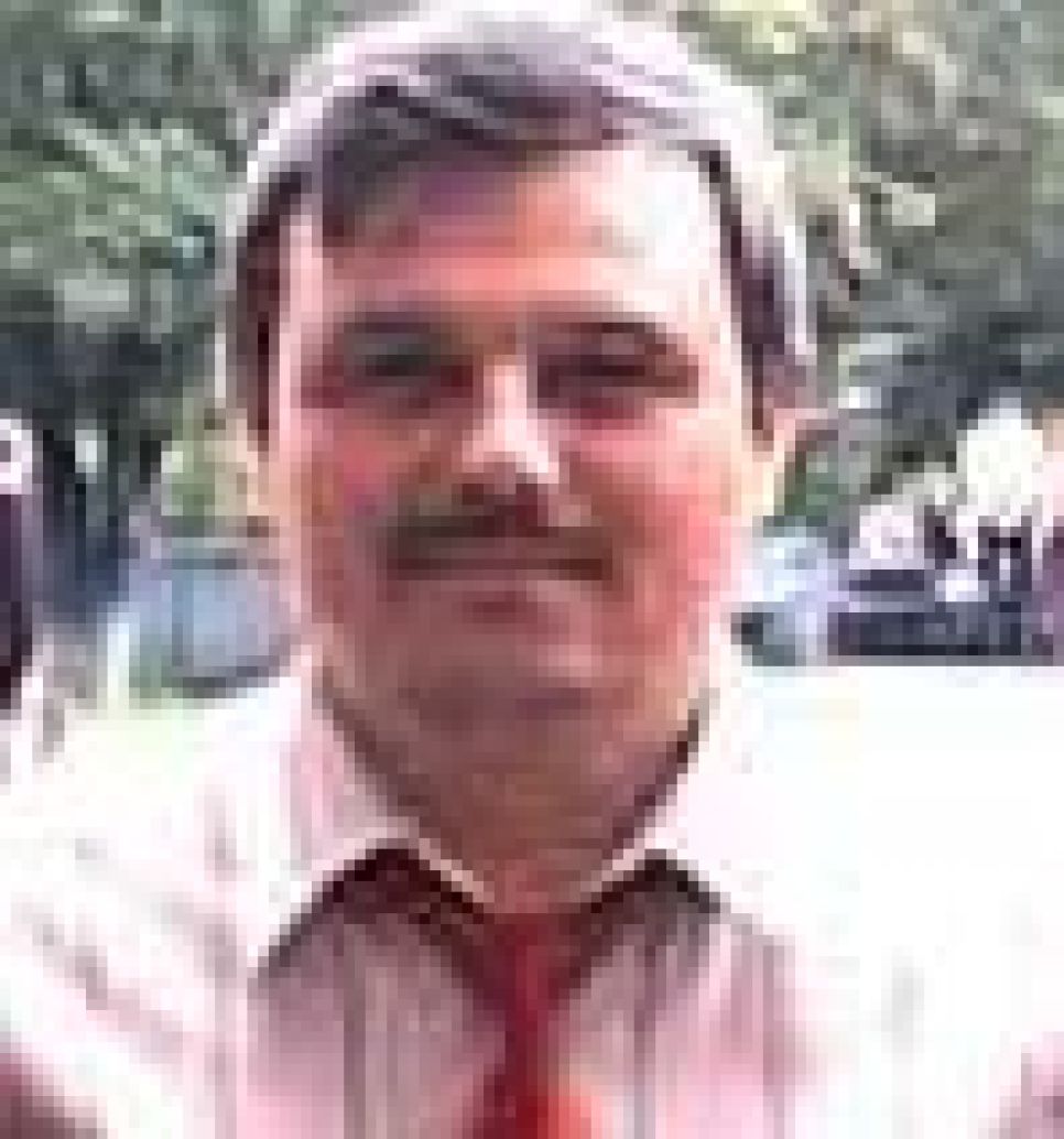 Активист Комитета памяти Евдокимова Василий Сташко: Хватит делать
дураков из сибирских мужиков - нужно объединяться и спасать Алтайский край
от этой единороссовской чумы!