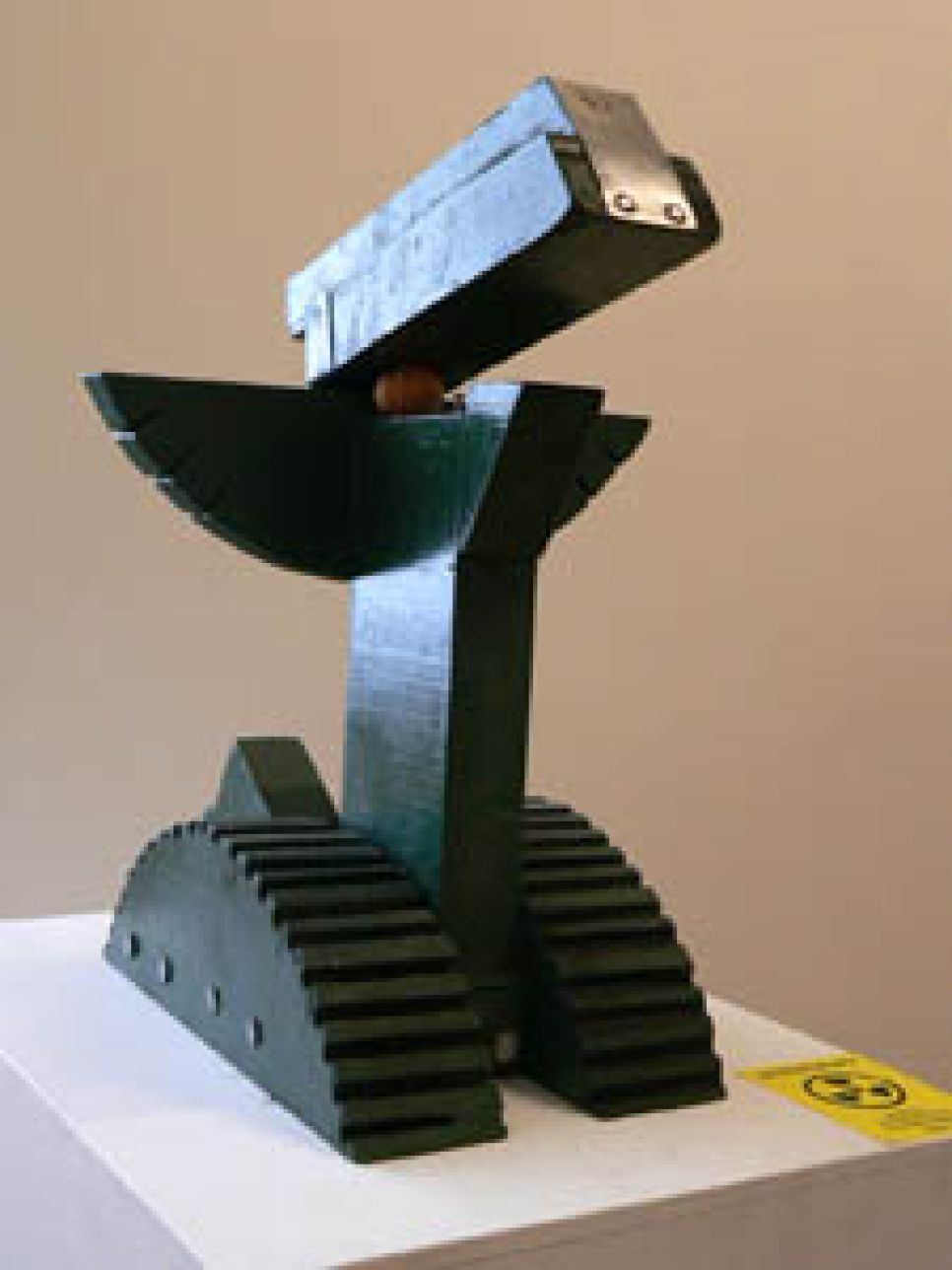 Выставка  "Занимательная
антропология" открывается в Барнауле.