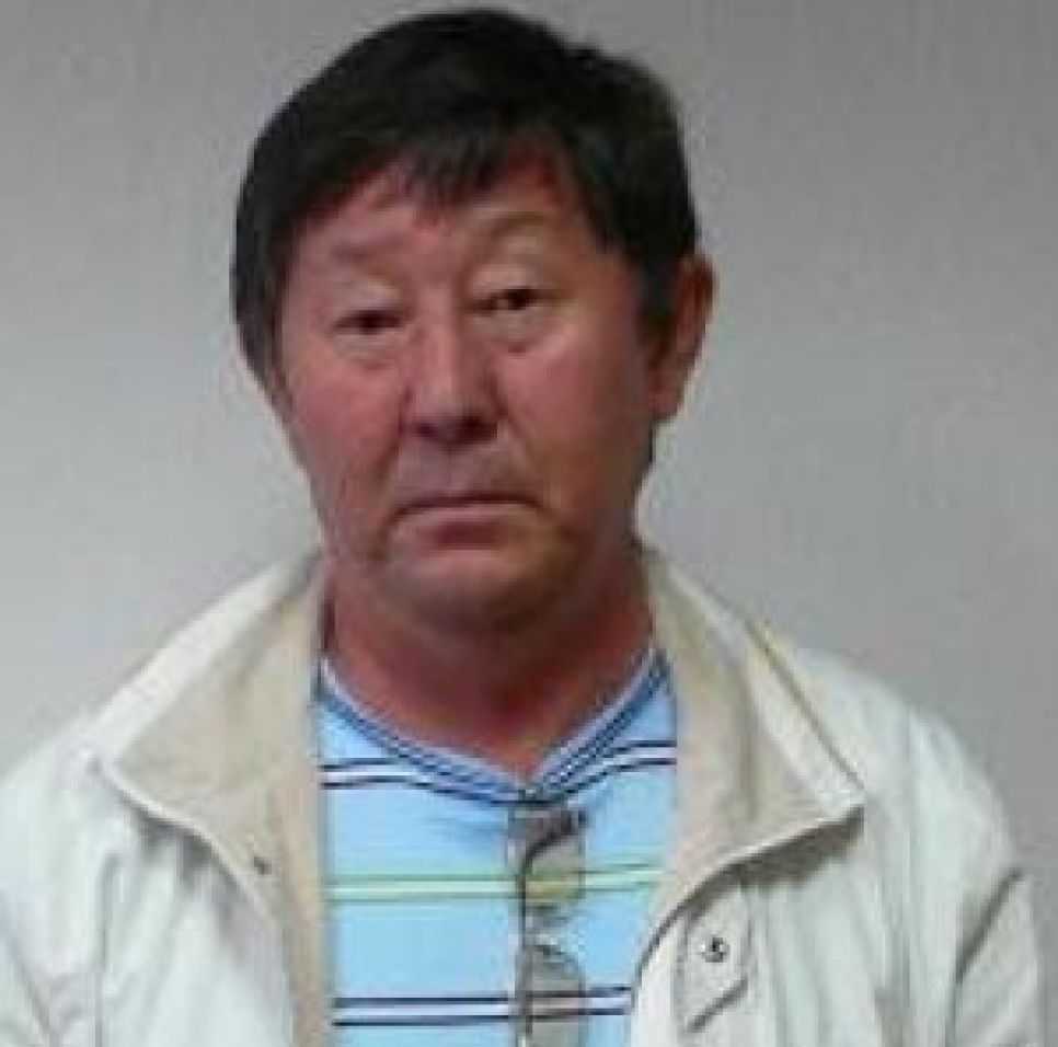 В Алтайском крае арестован "вор в законе" "Мутай", который
обвиняется в убийстве своего давнего врага "Узбека".