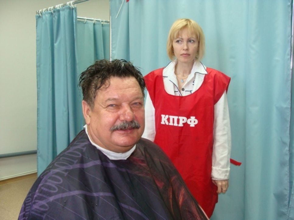 "Советская" парикмахерская открылась сегодня в Барнауле. Фото.