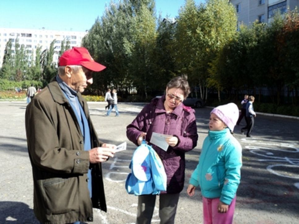 Коммунисты призвали барнаульцев объединиться и потребовать у
власти отмены ФЗ-83. Фото.