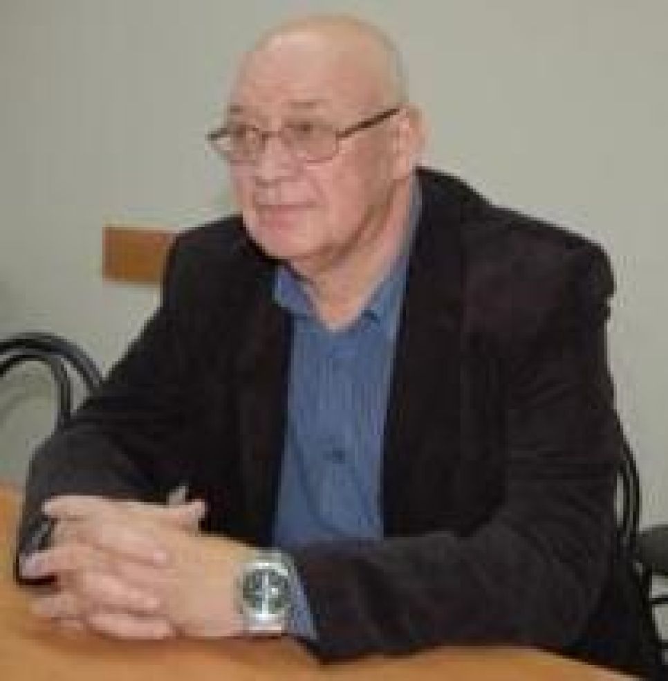 Муниципальный активист Сергей Рыбин: от всенародных выборов
мэра Барнаула необходимо отказаться, восстановив порядок
назначения главы времен коммунистического режима.
