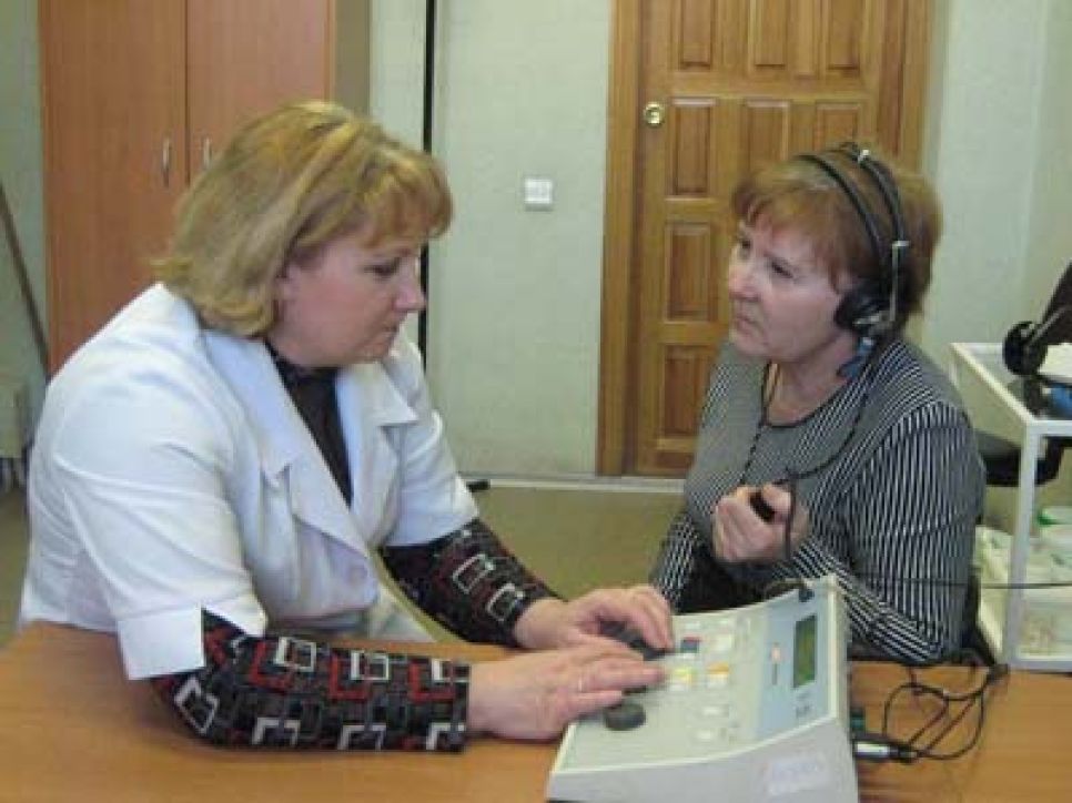 "Алтаймедтехника": в 2010 году на Алтае стали лучше
слышать более 1500 человек.