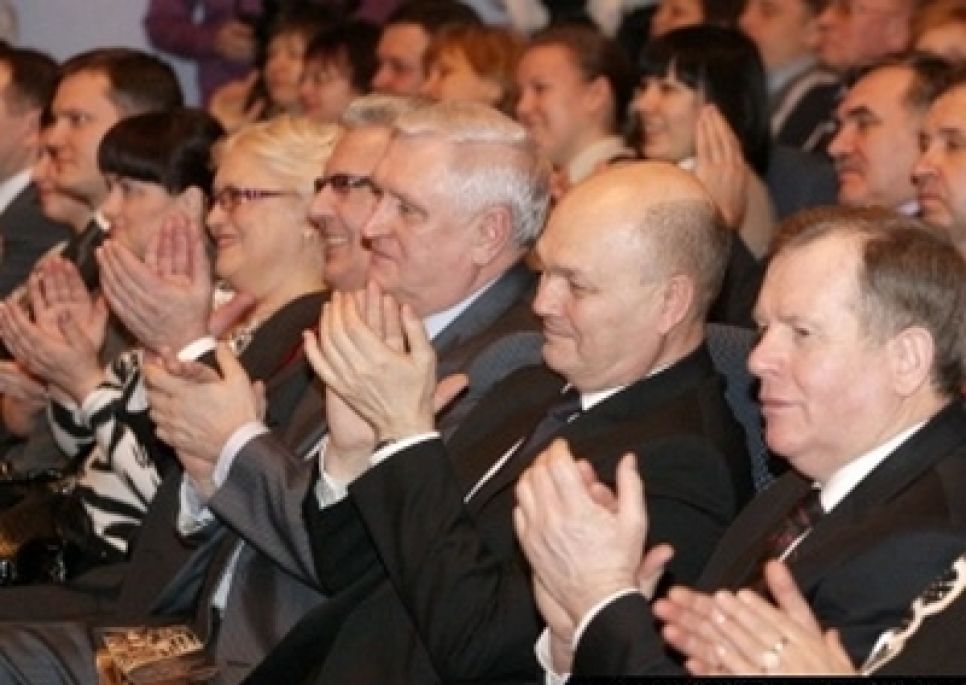 В Государственной филармонии Алтайского края зазвучал орган.
Фото.