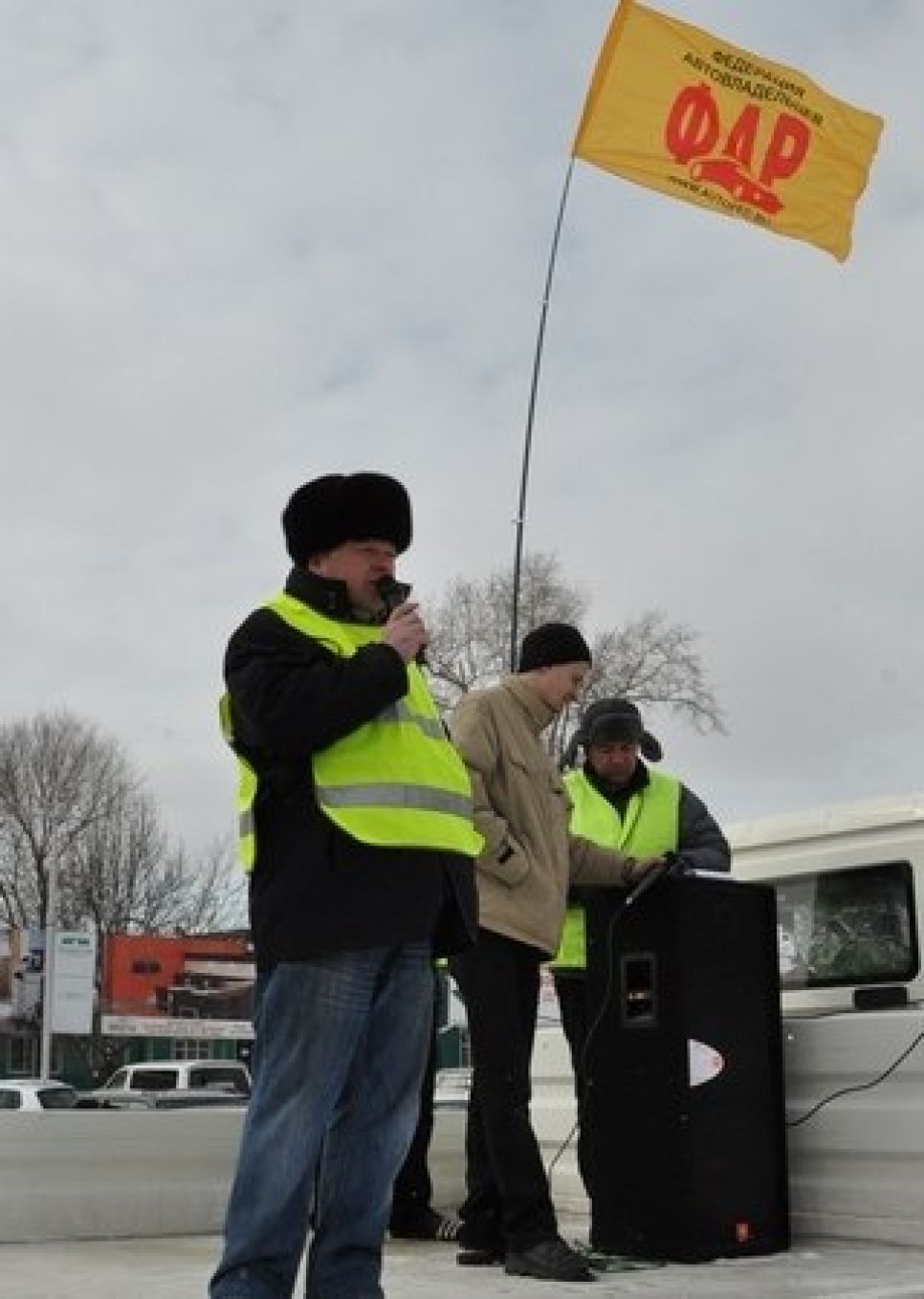 Барнаульские автовладельцы 
пообещали не голосовать за 