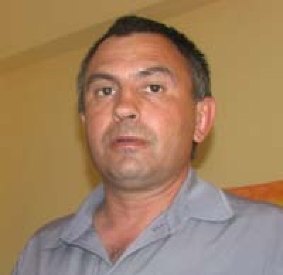 Рядовой Олег Боронин вновь шлет привет полковнику-замполиту
Борису Ларину: новый глава администрации Первомайского
района будет нелегитимен из-за непрофессионализма чиновников и
депутатов!