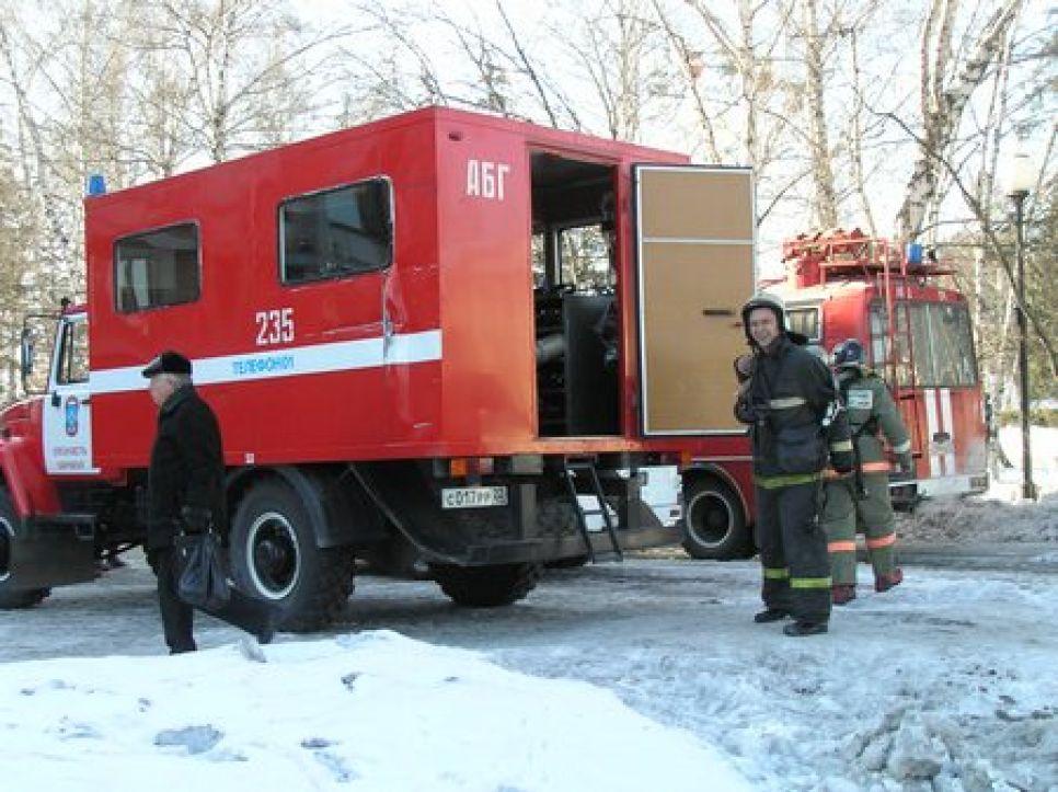 Пожар в драмтеатре и теракт в аэропорту:в Барнауле прошли учения спецслужб. Фото.