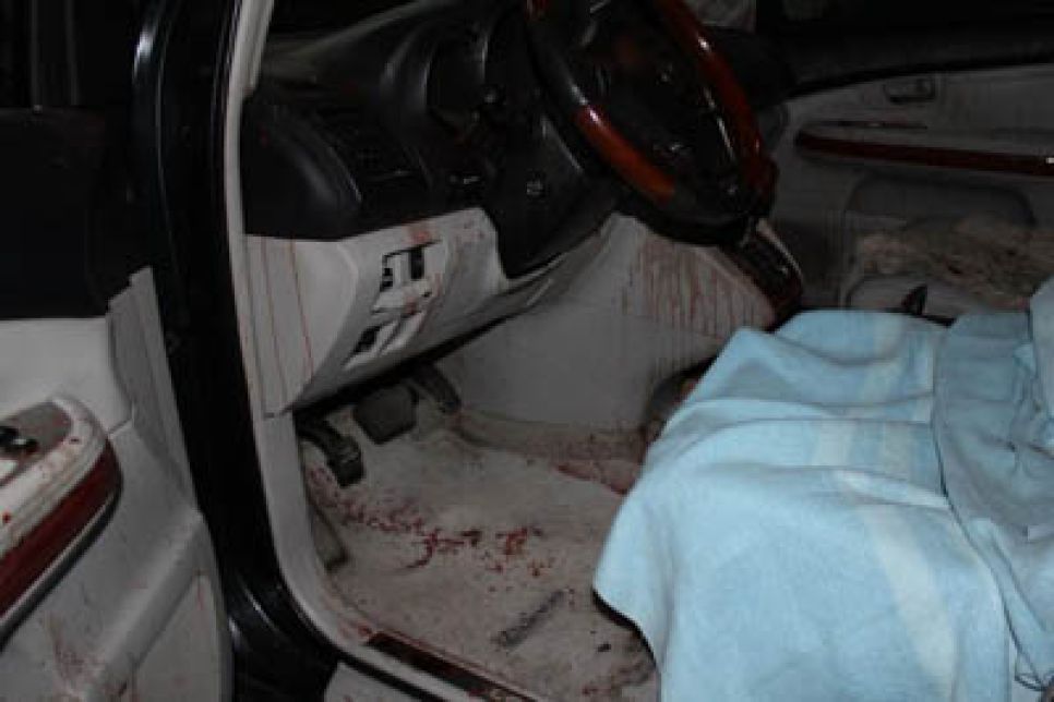 Рубцовский депутат Сергей Пчеляков обвиняет в попытке взрыва его 
автомобиля  мэра
города Петра Гамалеева.