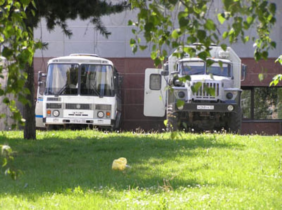 Обманутые барнаульские дольщики, с  которыми отказался 
встречаться  губернатор Алтайского края, объявили  о бессрочной голодовке.