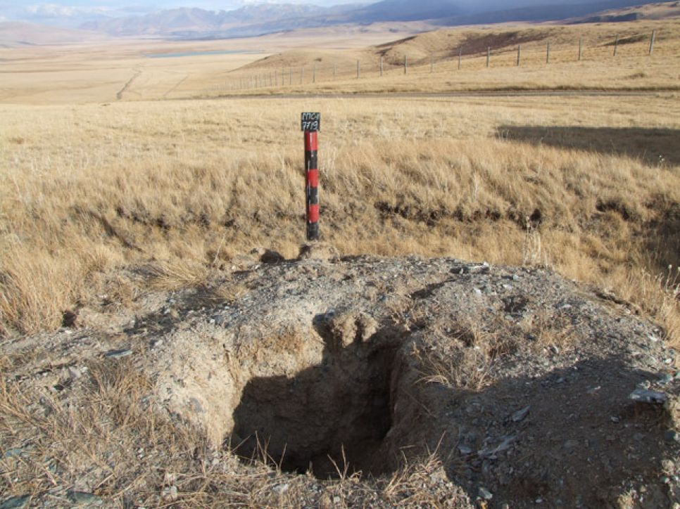 Экологи продолжают выдвигать "Газпрому" вызывающие сомненияобвинения в пожаре на плато Укок.