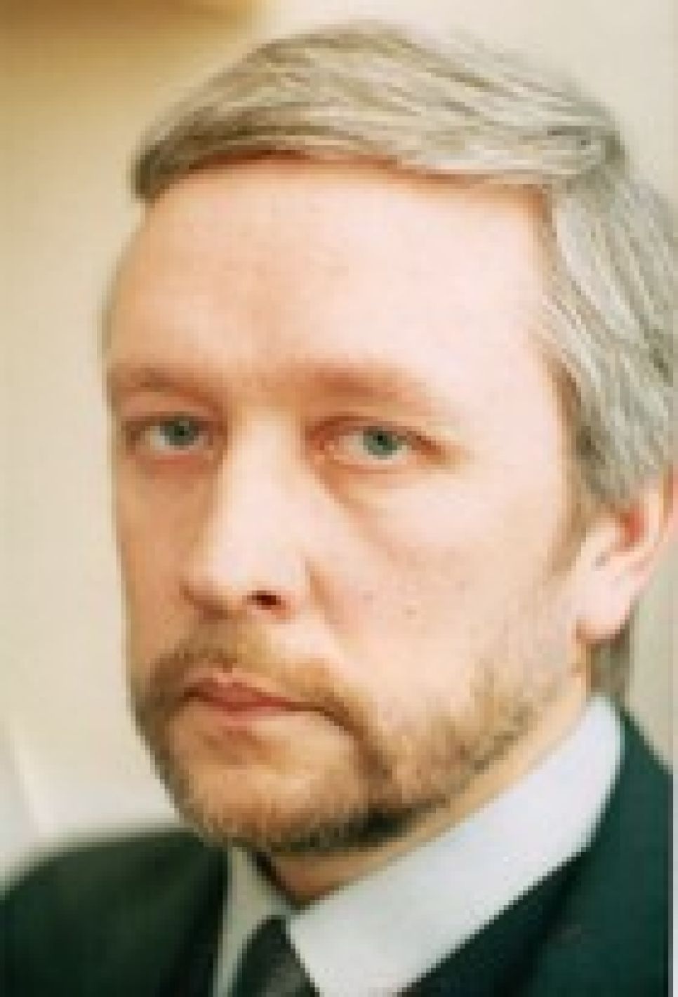 Алтайский политолог Юрий Чернышов о массовых протестах в российских
городах: не надо ломать дров, нужно чистить власть
от коррупционеров, от тех, кто фальсифицирует выборы, и проводить
реформы, чтобы избежать революции.