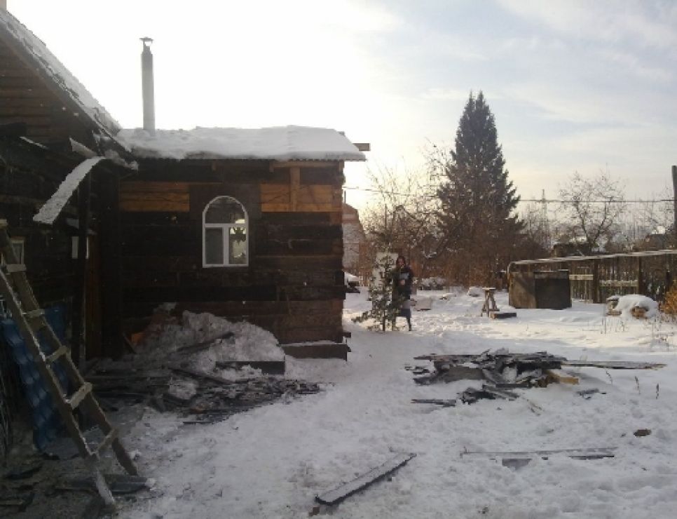 В Барнауле в канун Рождества пытались сжечь храм Русской Православной Церкви
Заграницей. Фото.