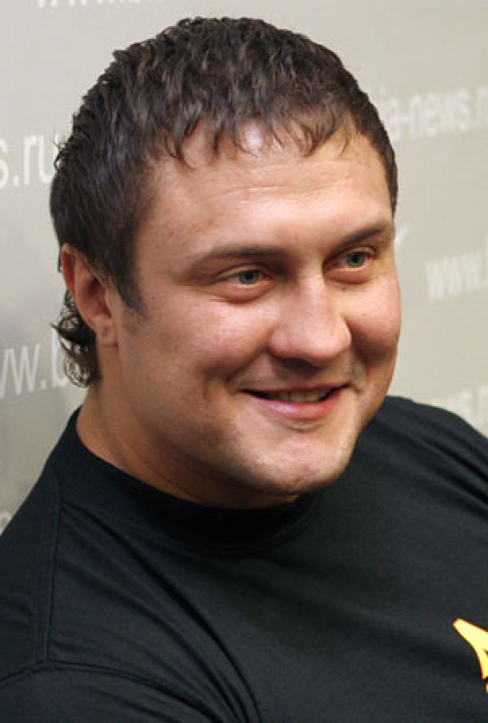 Власти Алтайского края и ФСБ обеспокоены активностью
праворадикалов в регионе.