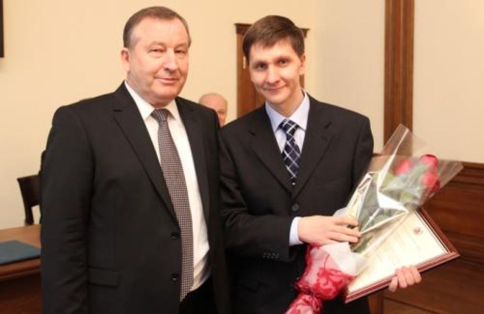 В Алтайском крае власти подготовили к президентским выборам
корпус из 1700 наблюдателей.