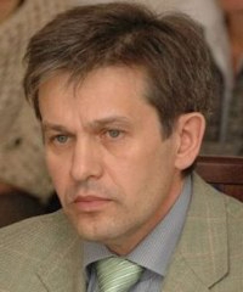 Директор агентства недвижимости "Дом" Геннадий Малков о недвижимости в Алтайском крае: "Кризис закончился, и спрос вернулся. 
А предложение осталось на прежнем уровне".