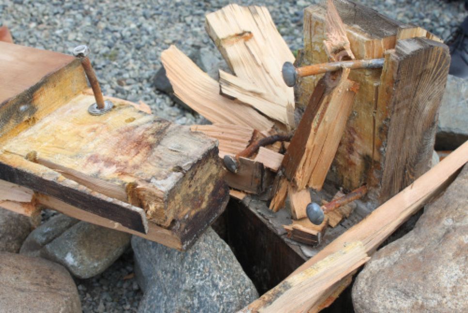 Полиция решает вопрос о возбуждении уголовного дела по факту осквернения православного креста в Топучей. Фото.