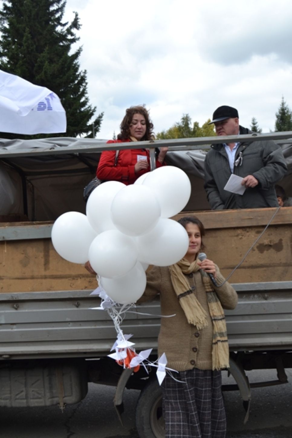 Барнаульские оппозиционеры 15 сентября провели два митинга - "игрушечный" и настоящий. Фото.