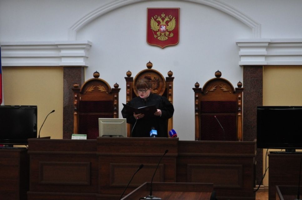 За убийство и.о. председателя горздрава Барнаула врач Сергей Колесников приговорен к 13 годам колонии строгого режима.(+фото)