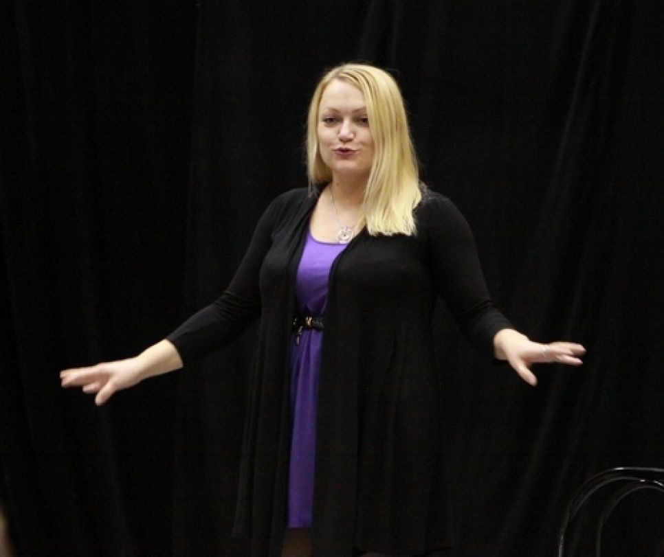 Алтайские журналисты сыграют "Коварство и любовь" на сцене театра музкомедии. Фото.