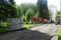 На Алтае начали реконструкцию сквера стоимостью более 22 млн рублей до завершения аукциона