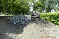 На Алтае начали реконструкцию сквера стоимостью более 22 млн рублей до завершения аукциона