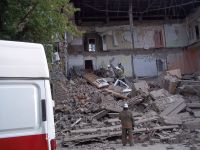 Двое барнаульцев погибли под завалами дома на улице Эмилии Алексеевой