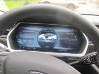 В Барнауле появился первый американский автомобиль на батарейках