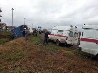 Опрокинулся автобус с пассажирами, ехавшими из Барнаула в Новосибирский зоопарк и «Мегу»