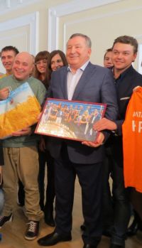 Доминик Джокер, Александр Карлин и Артем Сингач