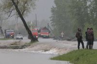 В затопленных районах Алтайского края ведутся спасательные работы: улучшение погоды не ожидается