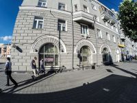 В барнаульском гастрономе «Под шпилем» спустя 10 лет «очистили» витрины