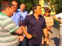 В крайнем случае Сергей Кузнецов готов взять в руки молоток