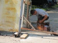 На территории бывшего кладбища в Нагорном парке Барнаула возобновили строительство православного храма