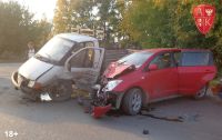 Пятилетний ребенок стал жертвой столкновения «ГАЗели» и Toyota в Барнауле