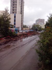 Прокладка коммуникаций возле "Гулливер парка"