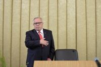 Вступивший в должность Александр Бердников отправил правительство Республики Алтай в отставку