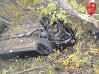 В Барнауле Subaru перевернулся, уходя от столкновения с неизвестным авто