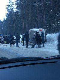 В Барнауле опрокинулся маршрутный автобус: есть жертвы