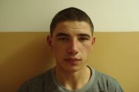 Алтайские полицейские ищут родственников подростка, с детства жившего с цыганами