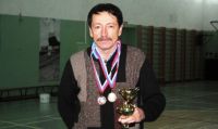 Московские предприниматели собирают алтайского бадминтониста на чемпионат в Швецию