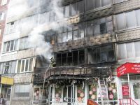 В Барнауле из-за брошенного окурка загорелся магазин японской кухни