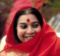 Создательница Сахаджа-йоги Шри Матаджи Нирмала Деви