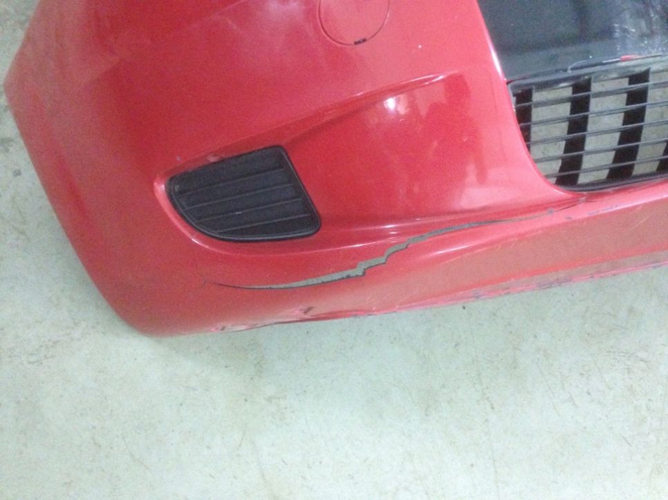 Как устранить мелкие трещины на бампере