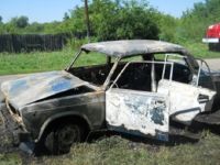 В алтайском селе двое маленьких детей заживо сгорели в салоне автомобиля