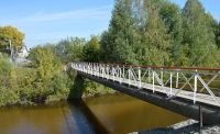 В Барнауле восстановили два пешеходных моста, разрушенных паводком
