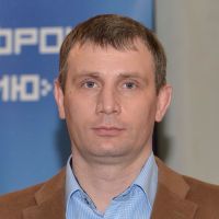 Следком пытается «выкурить» с курорта подследственного горно-алтайского депутата