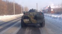 Барнаульцы с тревогой встречали на дорогах военную технику
