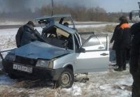 В страшном столкновении «Нивы» и «девятки» на Алтае пострадало несколько человек