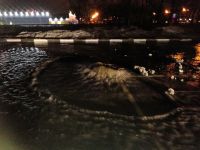 Парковку «Тойота Центра Барнаул» затопило талыми водами