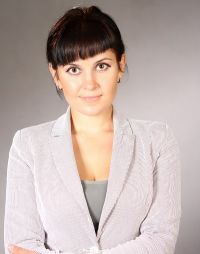 «Спортсменка, комсомолка и просто красавица»: алтайские коммунисты «сменили пол» перед выборами